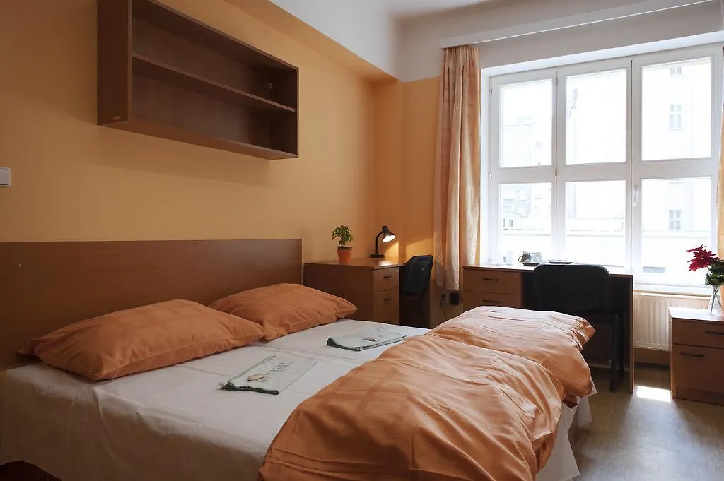 Roosevelt Hostel Praga República Checa