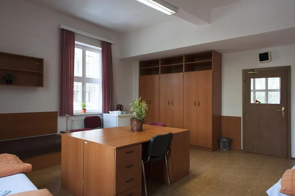 Roosevelt Hostel Praga 0*,  República Checa